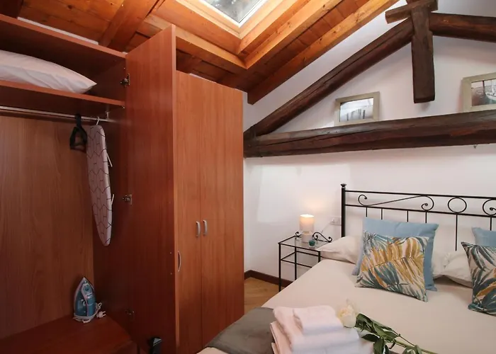 Apartment La Casa Del Pittore *