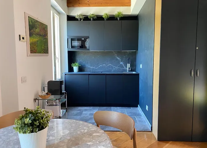 La Casa Del Pittore Como