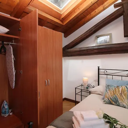 Apartament La Casa Del Pittore *